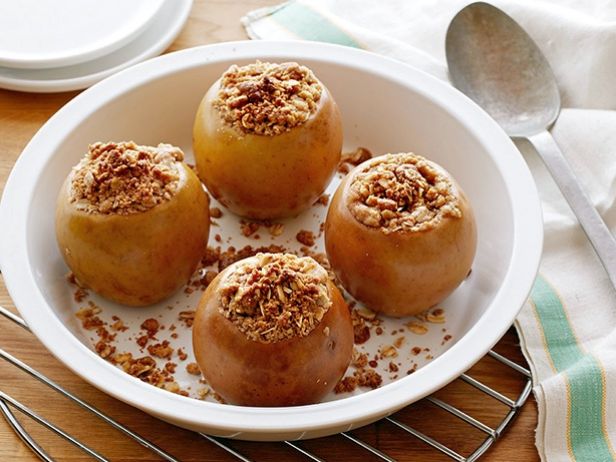 Baked apples with cream cheese